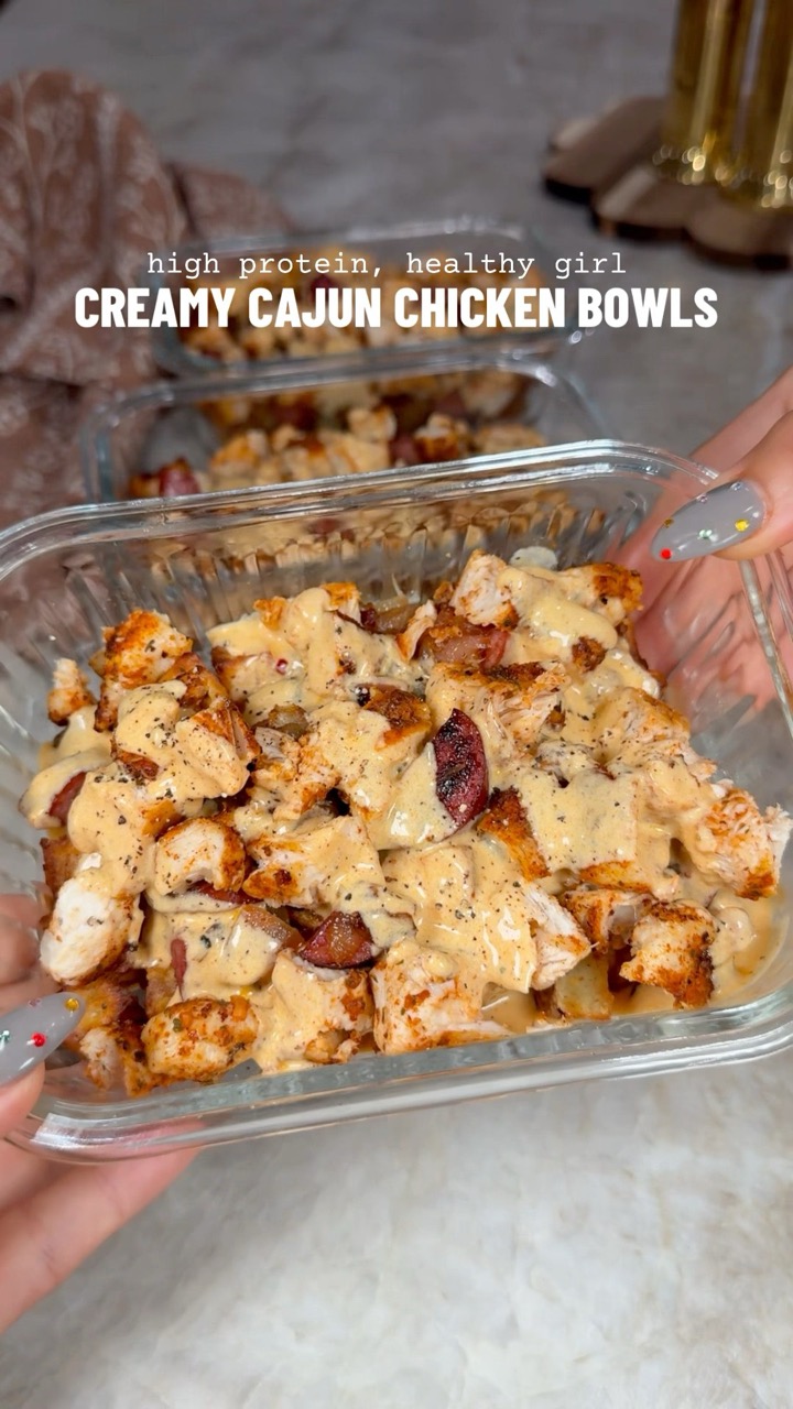 crispy potatoes and chicken with a creamy Cajun sauce… 🫱🏼‍🫲🏽 #mealprep #highprotein