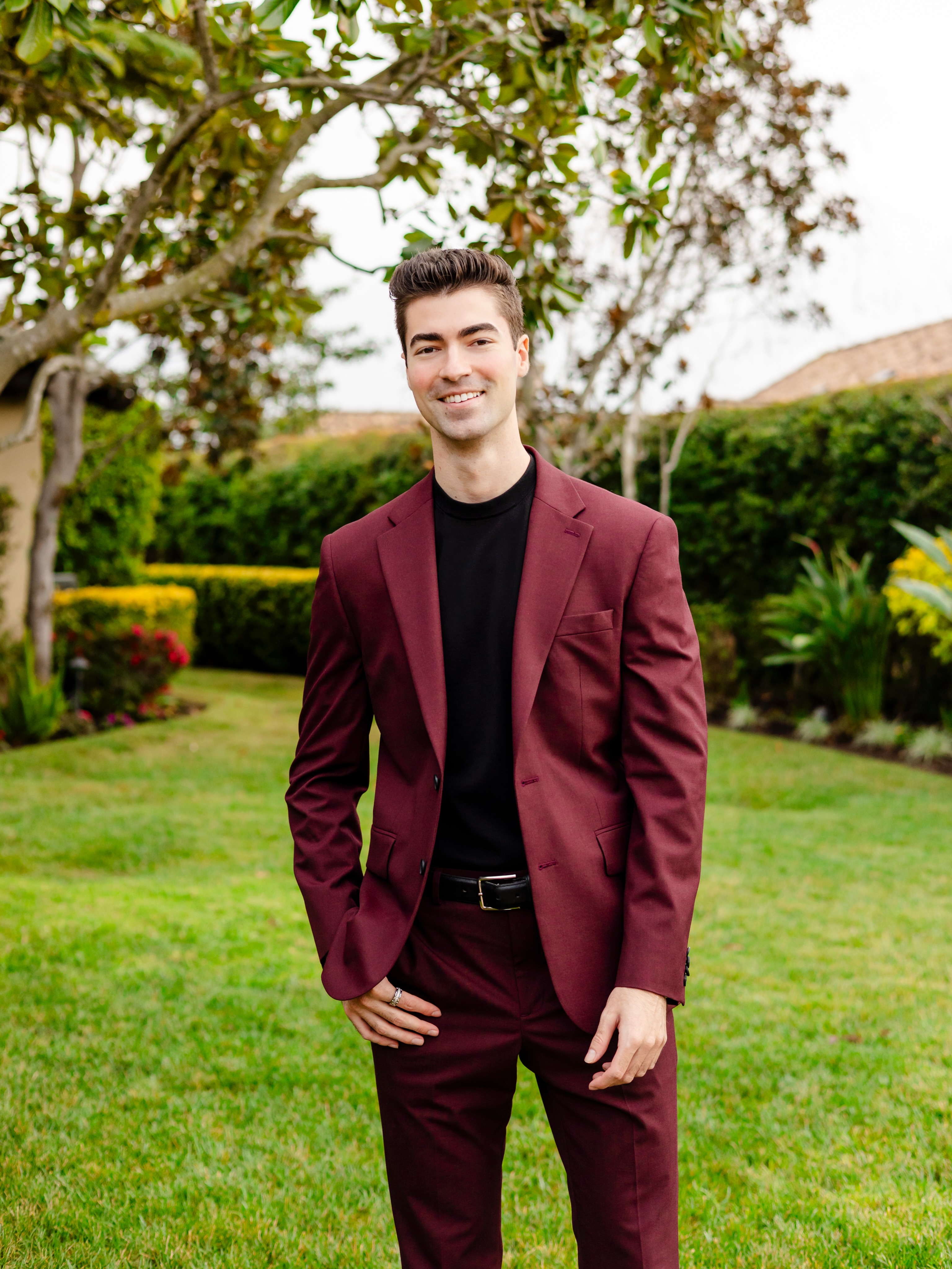 Meet May’s #RisingStar, Merek Greene of Compass Real Estate.

Merek is proving that age is not a limitation. It’s a superpower.

At just 19 