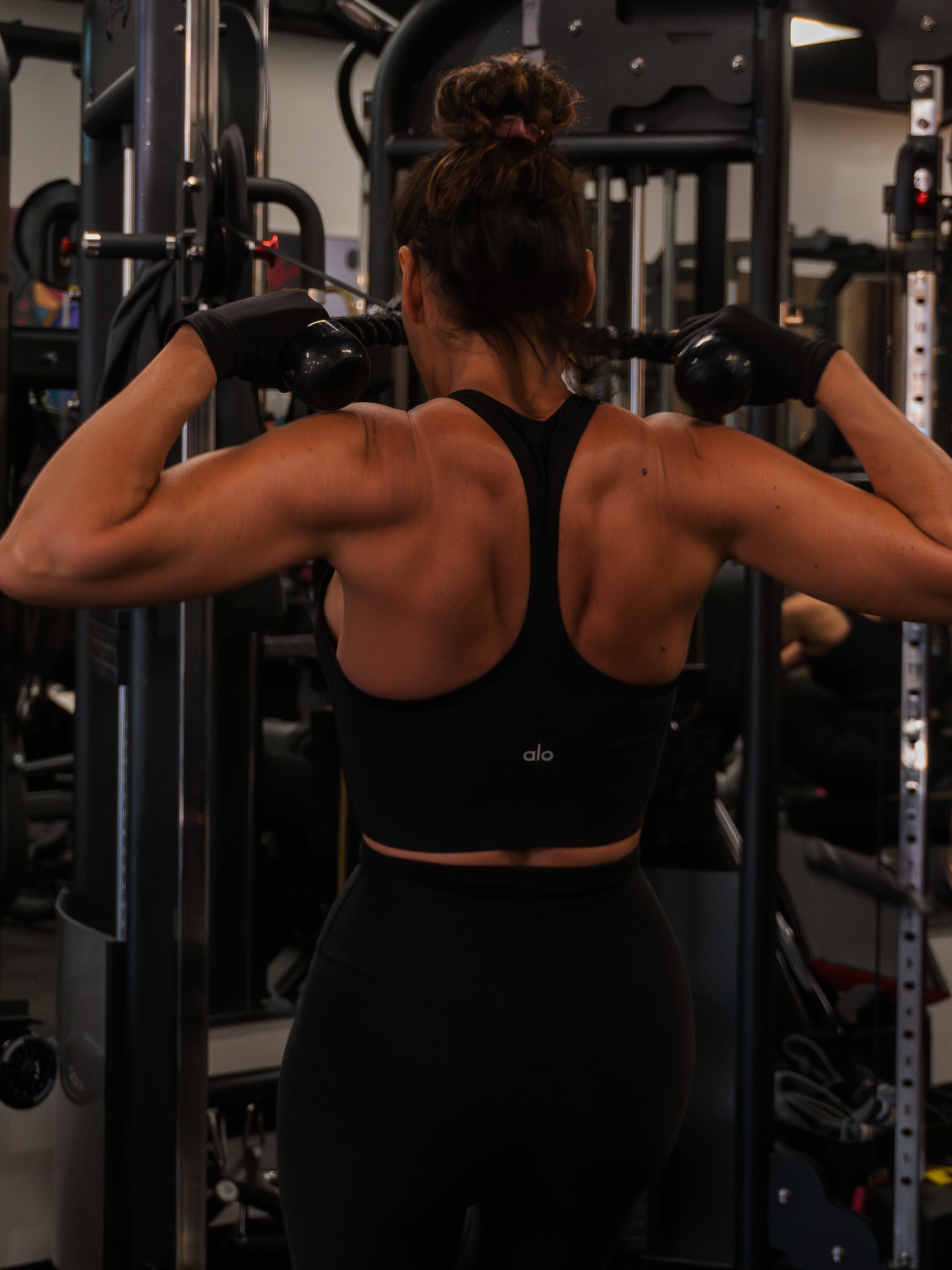 A room full of women choosing themselves. 🔥

One workout at a time.
One rep at a time.
One day at a time.

The energy in this room is unmatched, and we’re just getting started.

Re