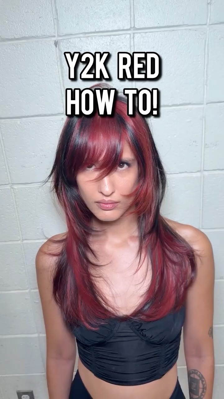 Chunky highlights  red and black Y2K hair tutorial