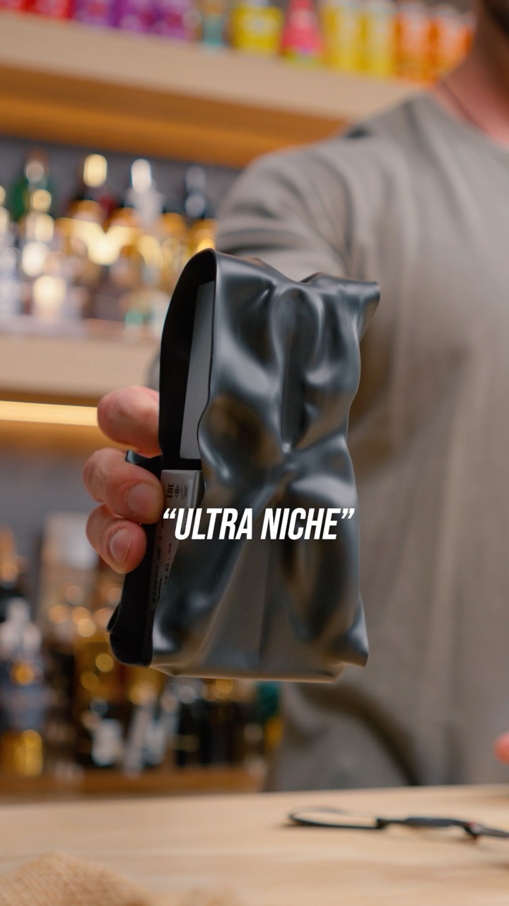 My “ultra niche” fragrance came with scissors ✂️ #cologne