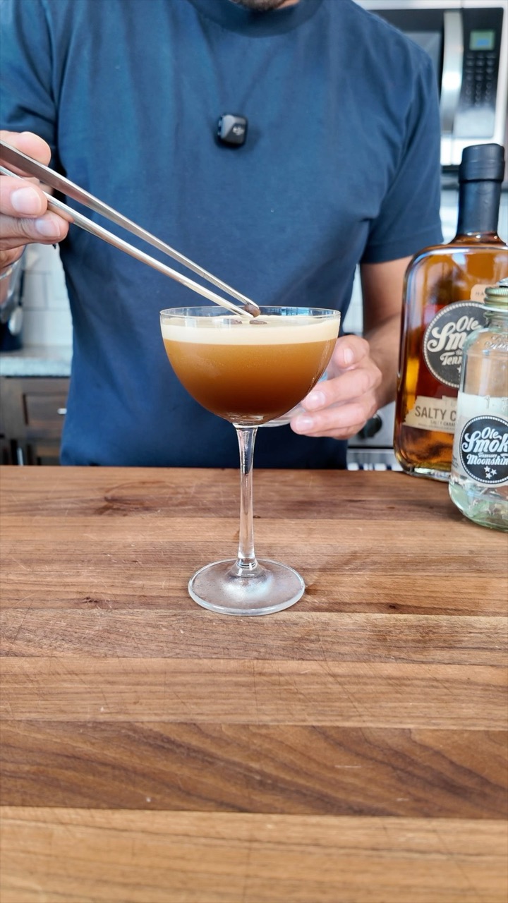 The World’s Most Popular Cocktail #olesmoky