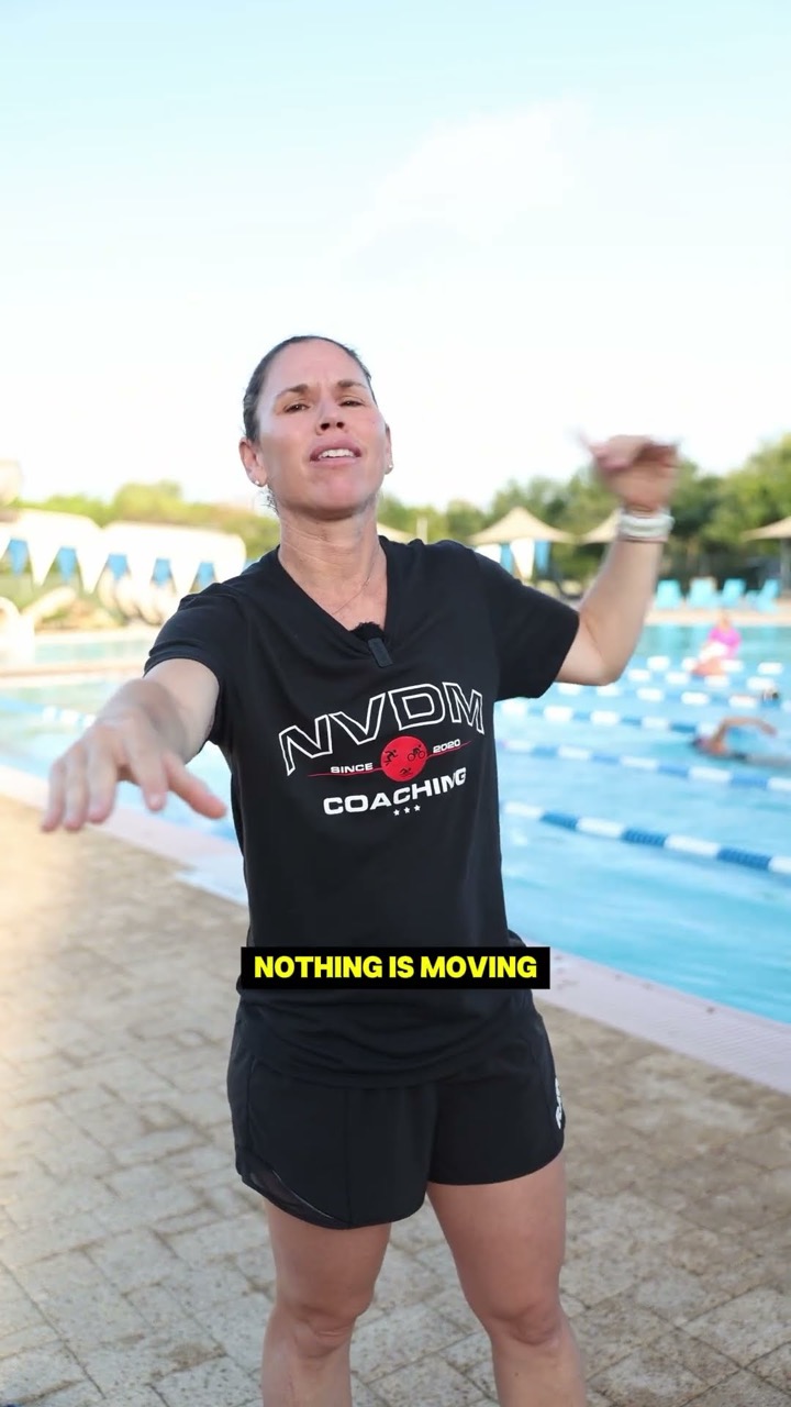 A common mistake triathletes make #swimmer #swimtips #swimming #triathletes
