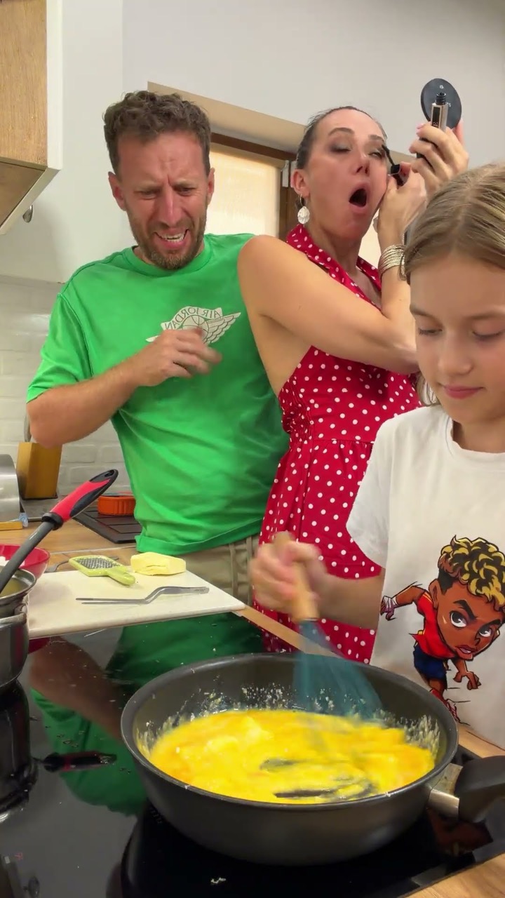 The Quick authentic carbonara that got us cooking together #easyrecipe #hacks #familymeal