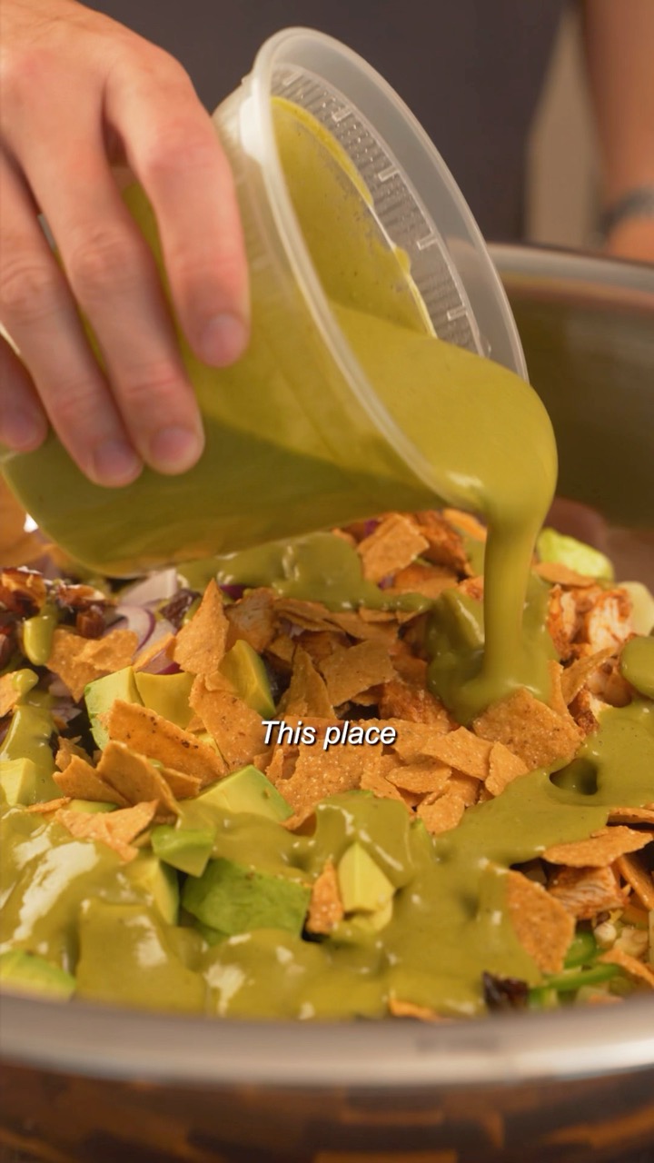 Bad restaurant, but good salad (santa fe salad)