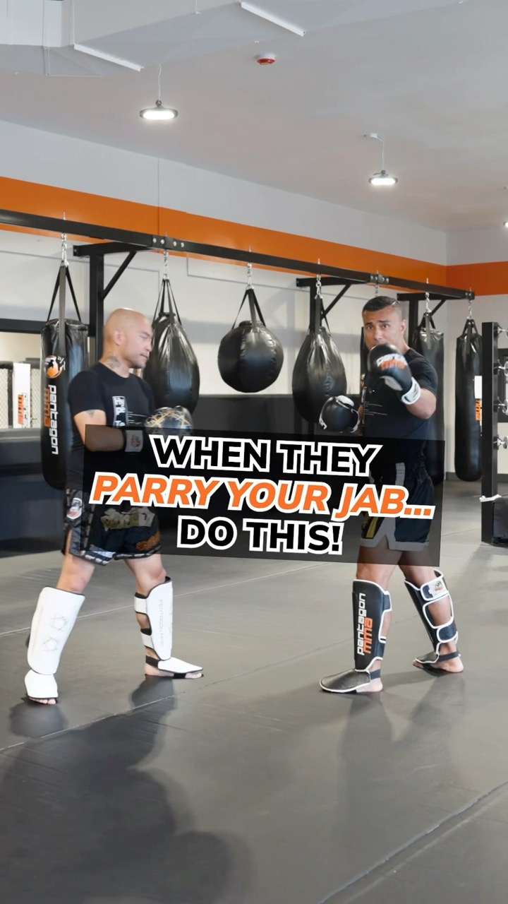 When they parry tour JAB… Do this ⬆️ #muaythai #mma #martialarts #fightsports