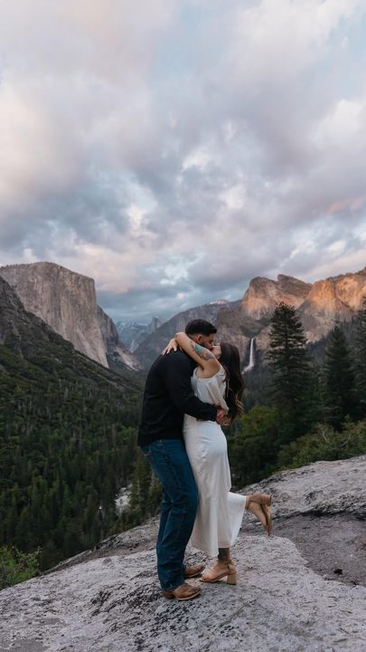 STILL not over the fact that I’m engaged!!! Like… what is life?! After over 10 years of shooting weddings and planning p