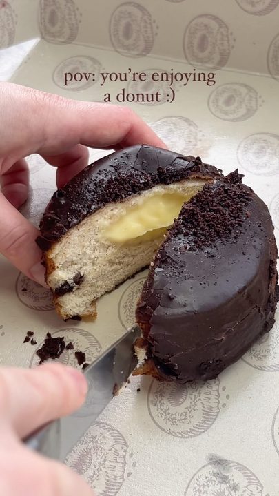 @doughdoughnuts is bringing back the iconic Boston cream donut and elevating it too 🍩