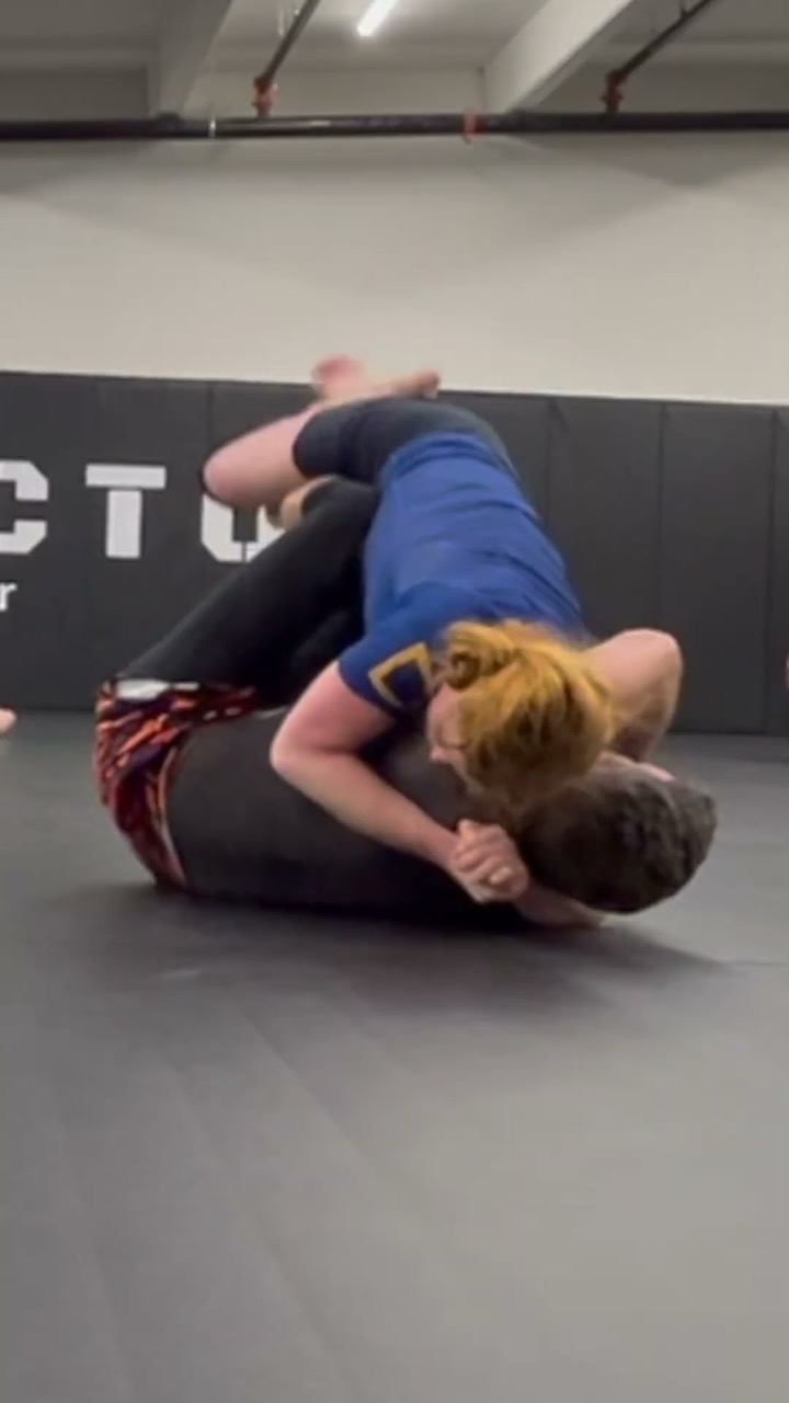 Reverse Armbar from Half Butterfly Sweep (Arm Triangle Counter)