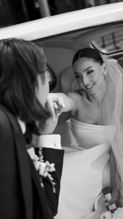 From the very first trial, I knew this bride was something special. 🤍 The sweetest, kindest, most calm and beautiful soul—and somehow, our connection just grew stronger with every appointment. Glamming her and her beauti