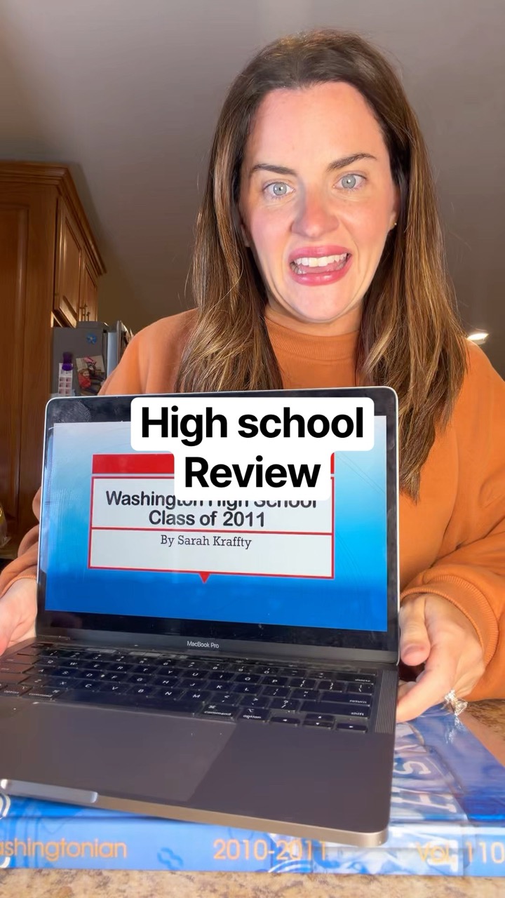 #highschool #smalltown #comedy #funny #laugh #review