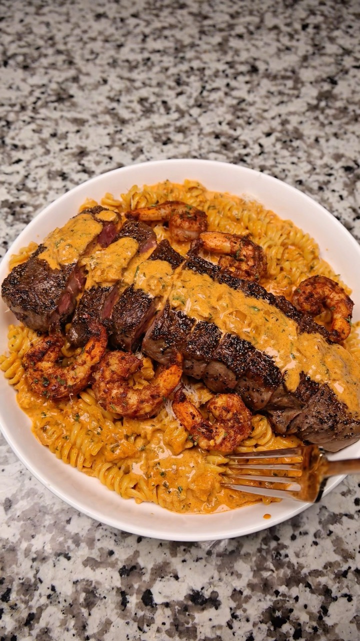Creamy Steak & Shrimp Pasta