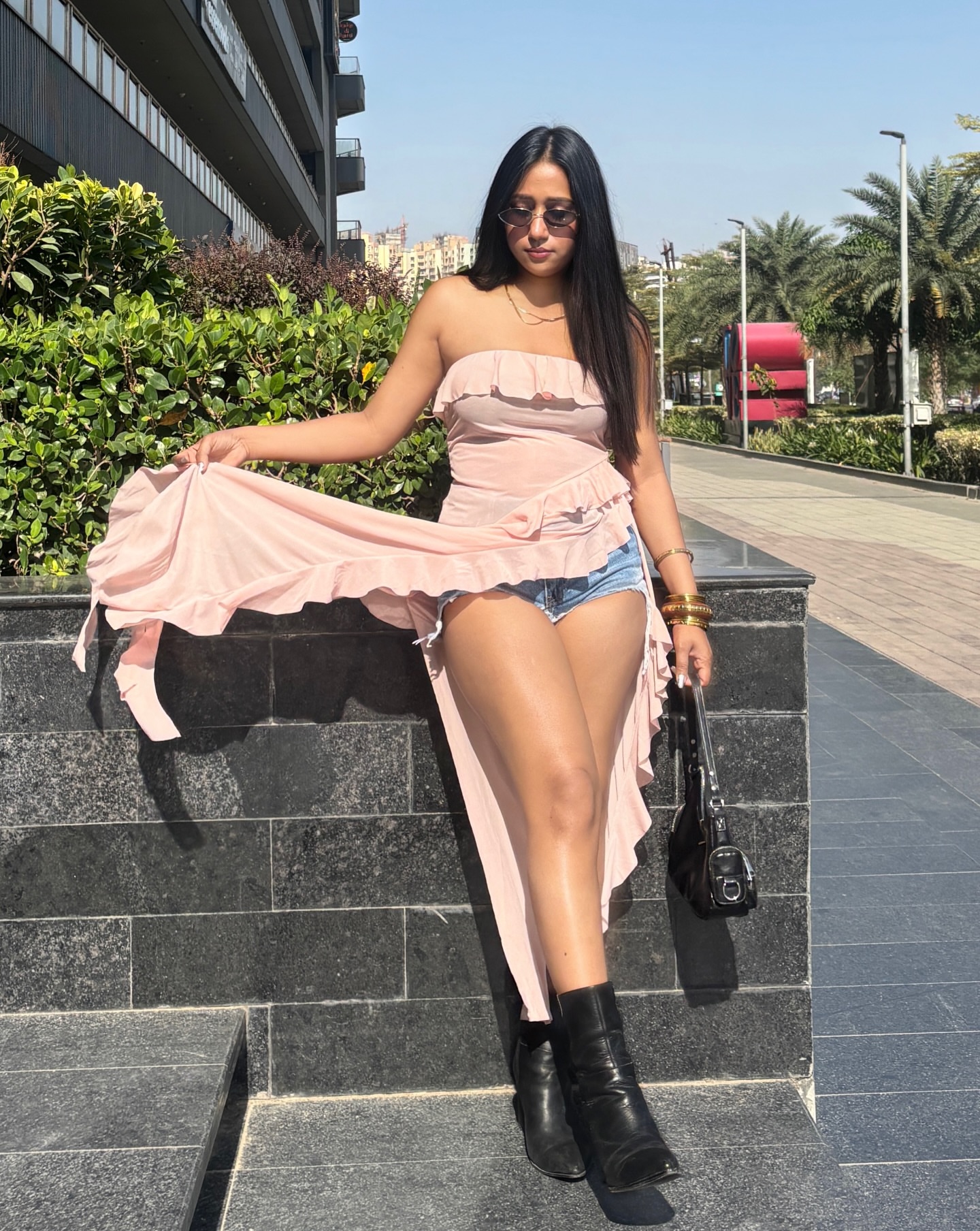 ✨

#outfits #fashion #explore #fyp #ootd 

{fashion , outfit check, street style, summer outfit, chic look, casual glam, hot girl walk, styl