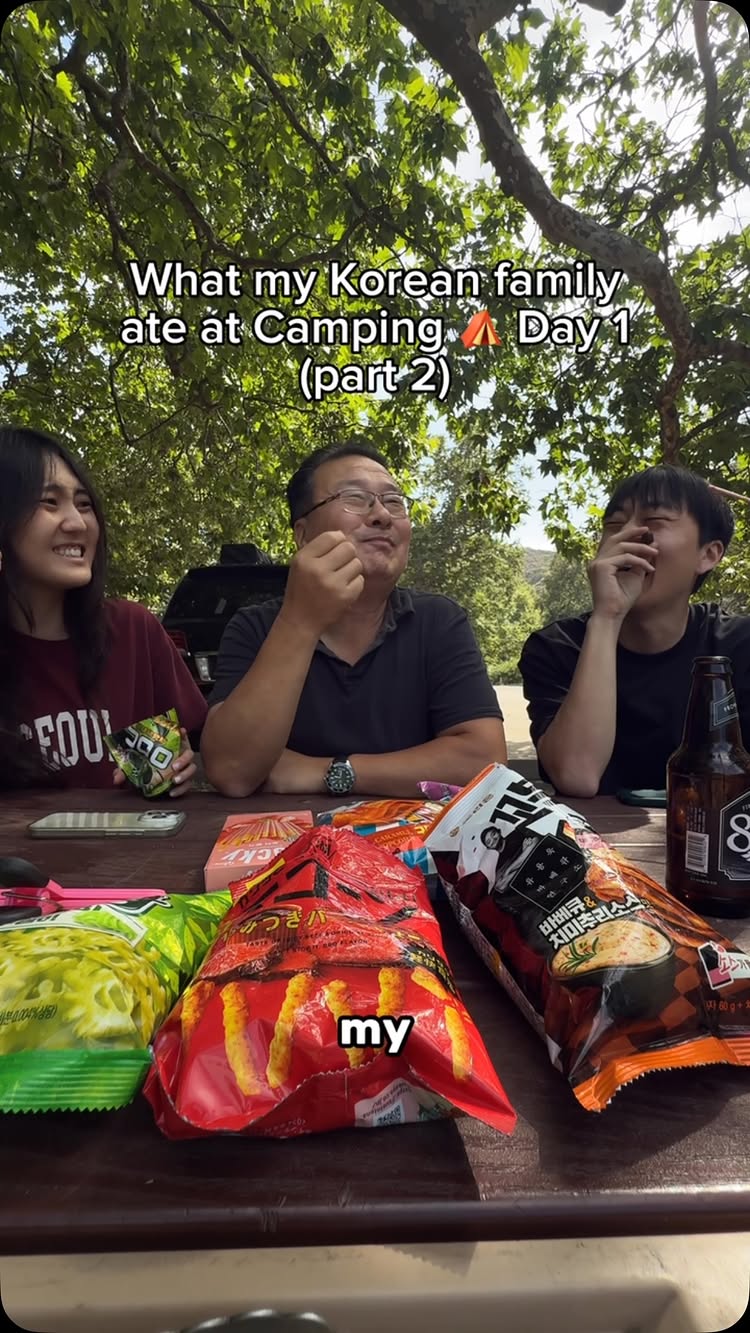 Everyone finally made it to the camp site!! 

Everything my Korean family ate at camping Day 1 part 2

#koreancamping #campingfood #koreanfa