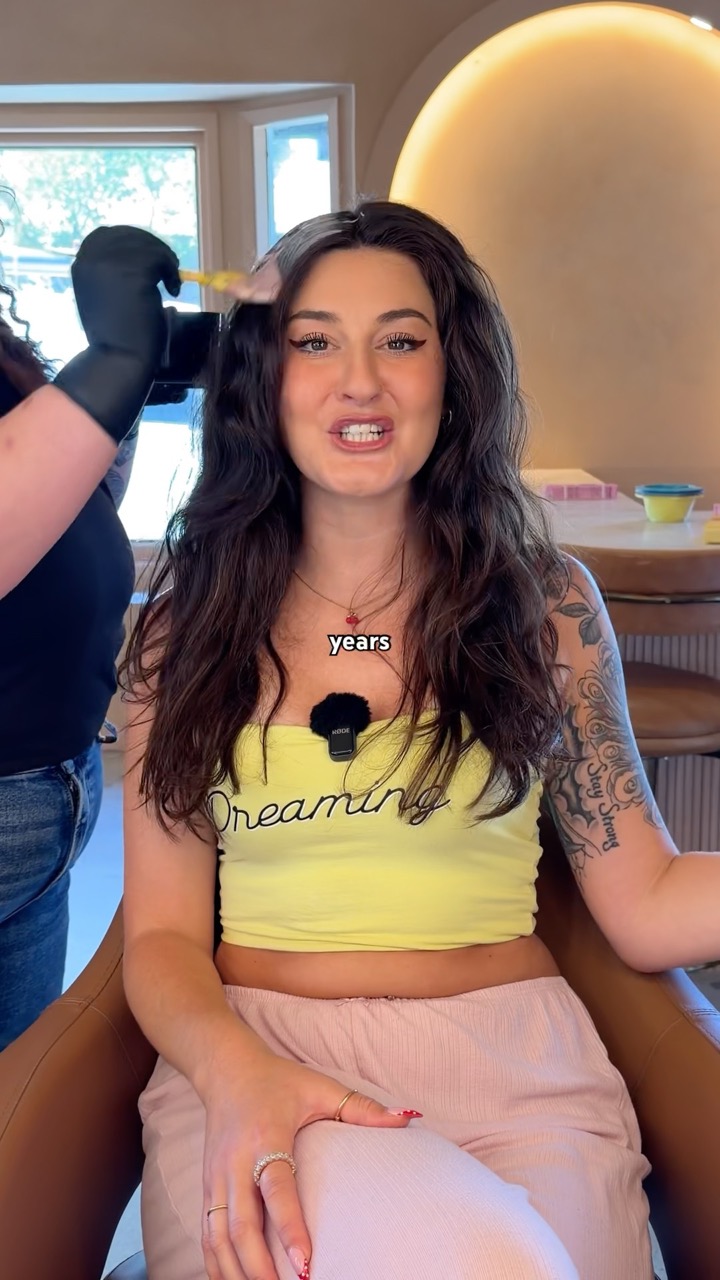What do y’all think of MY HAIR TRANSFORMATION⁉️😍 ps.. welcome to my new salon🤭🫶 #matrixpartner