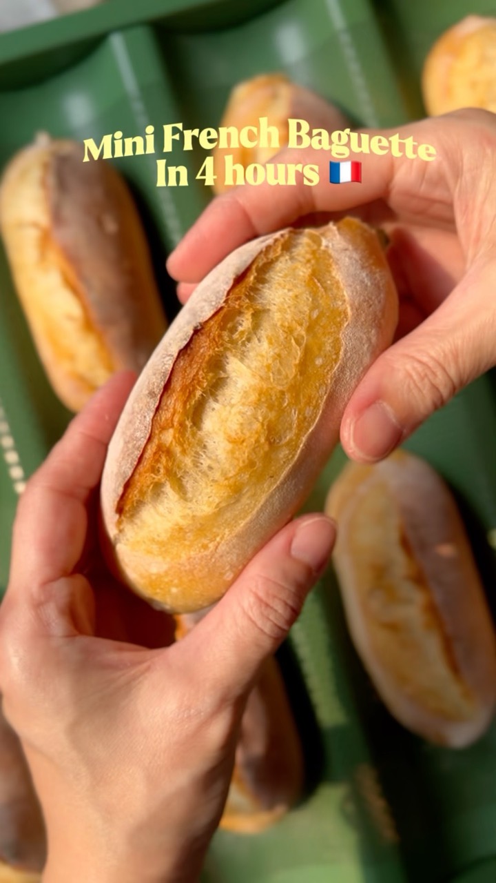 MINI FRENCH BREAD IN 4 HOURS! Just 4 ingredients! #breadrecipe#baguette#sourdough#homebaking#asmr