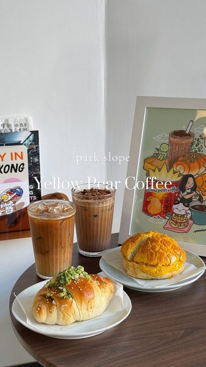 NYC | Send this to your friends ☕🍐
Yellow Pear Coffee, a new Cantonese-inspired café, is opening in Park Slope this week 🥹

I first met the owners about a year ago when they hosted their pop-up, so it’s been really excit
