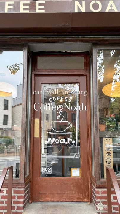 NYC | Send this to your friends 🇯🇵
Coffee Noah just soft opened in Williamsburg, from the owner behind Onigiri Noah 🍙

The small but cozy, Japanese-inspired café serves coffee, matcha, hojicha, plus some fun drinks like 