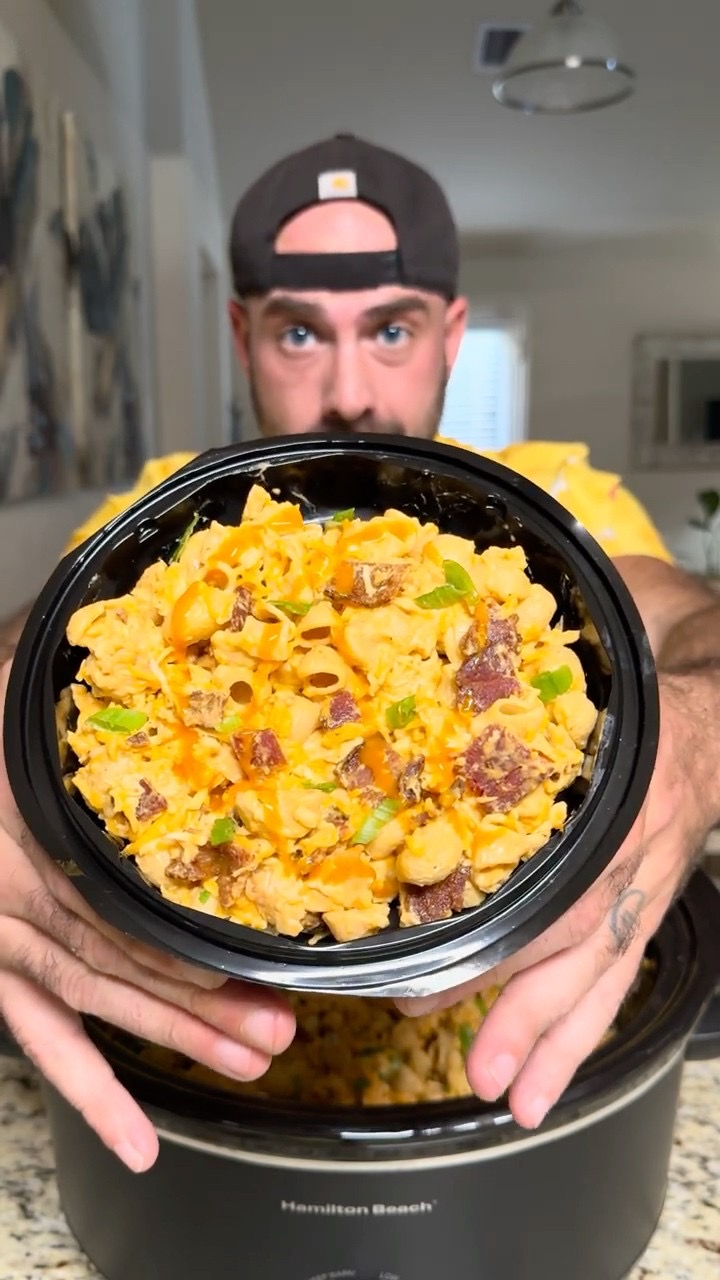 High-Protein Buffalo Bacon Ranch Chicken Mac & Cheese | Crockpot Meal Prep #highprotein #cooking