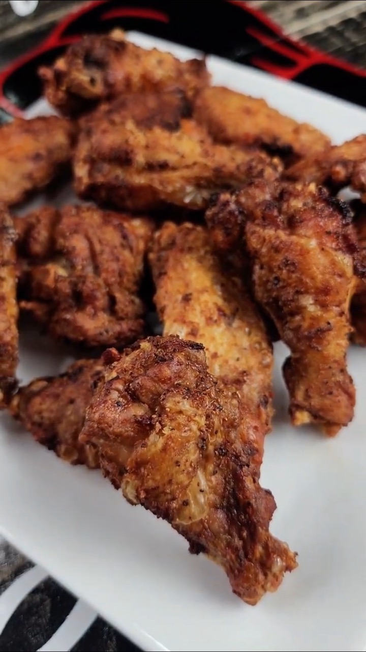 Crispy Air Fryer Chicken Wings | Flats or Drums?
