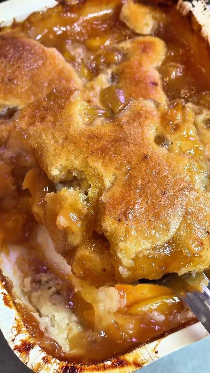 Remembering Dolly Parton 🕊️ A Legacy Sweeter Than Peach Cobbler 🍑