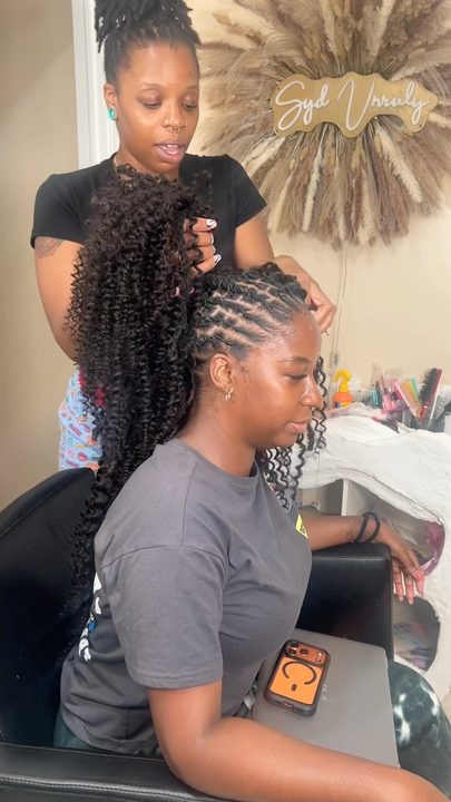No job too big no job too small 😂 . 
.
Is you looking or is you booking ?
Link is in the bio for the hair & to book appointments 🤗
.
Hair: @ygwigs.us 
Texture: Water wave 
Length: 18in