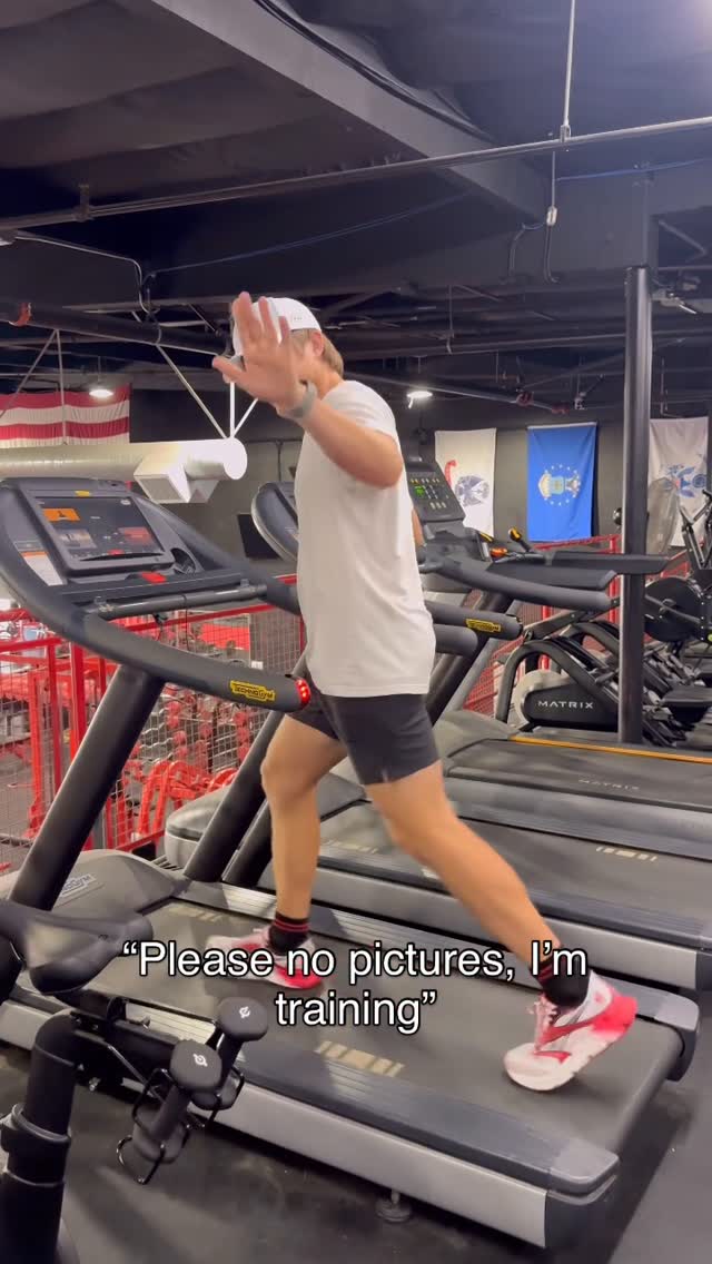 Always 📸 ready

#personaltraining #sandiegoliving #gymsandiego #gymhumor #fitnessmotivation