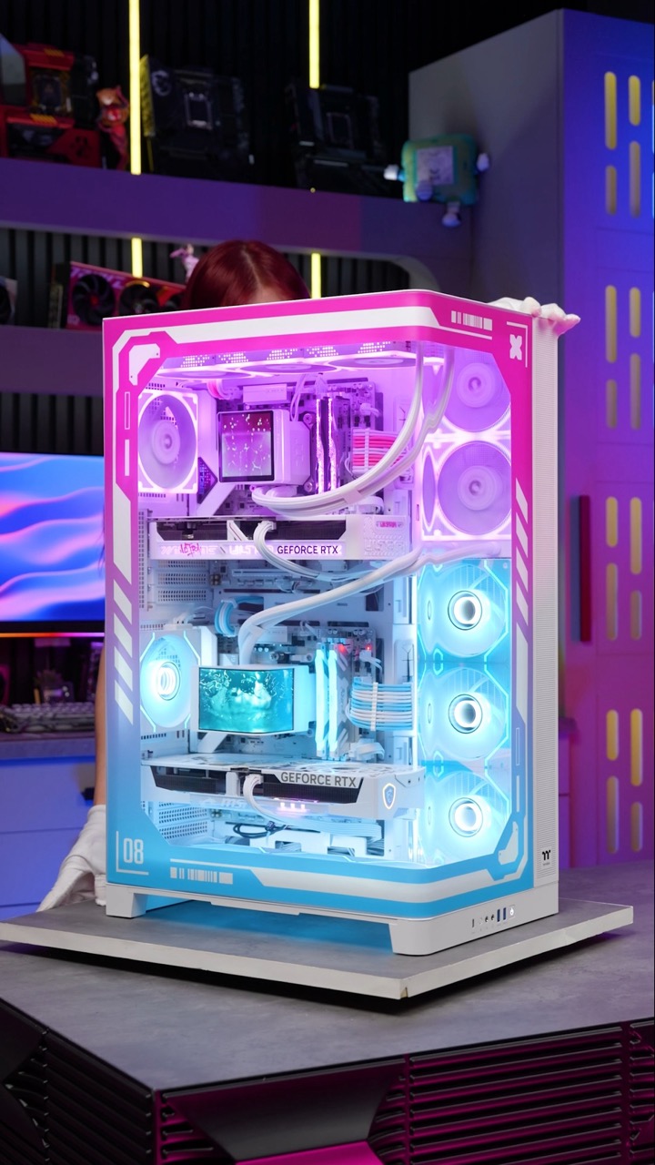The perfect his and hers dual PC!