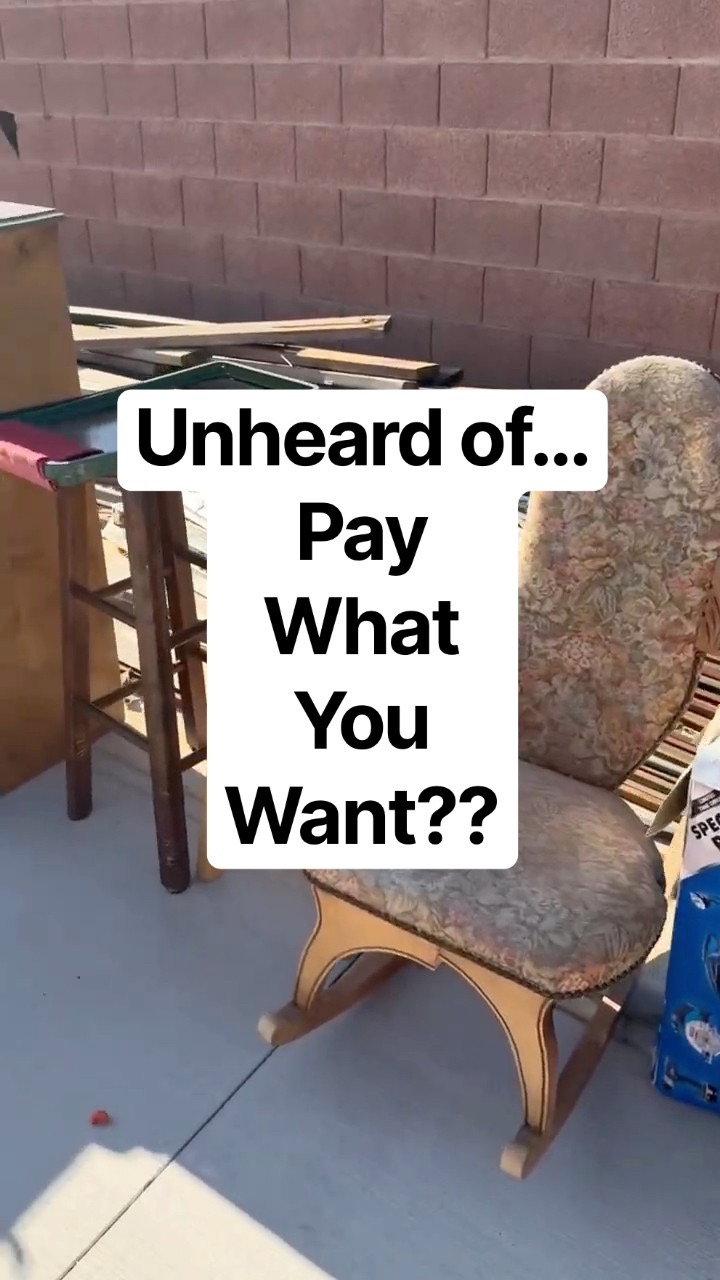 Take what?? Pay what?? Yard Sale Haul Thrifted Home Décor • Antique Finds • Vintage Finds