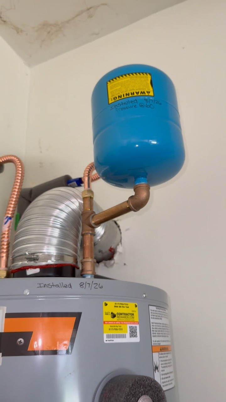 Setting up an Expansion Tank #plumbing #plumber #waterheater #expansiontank #diy