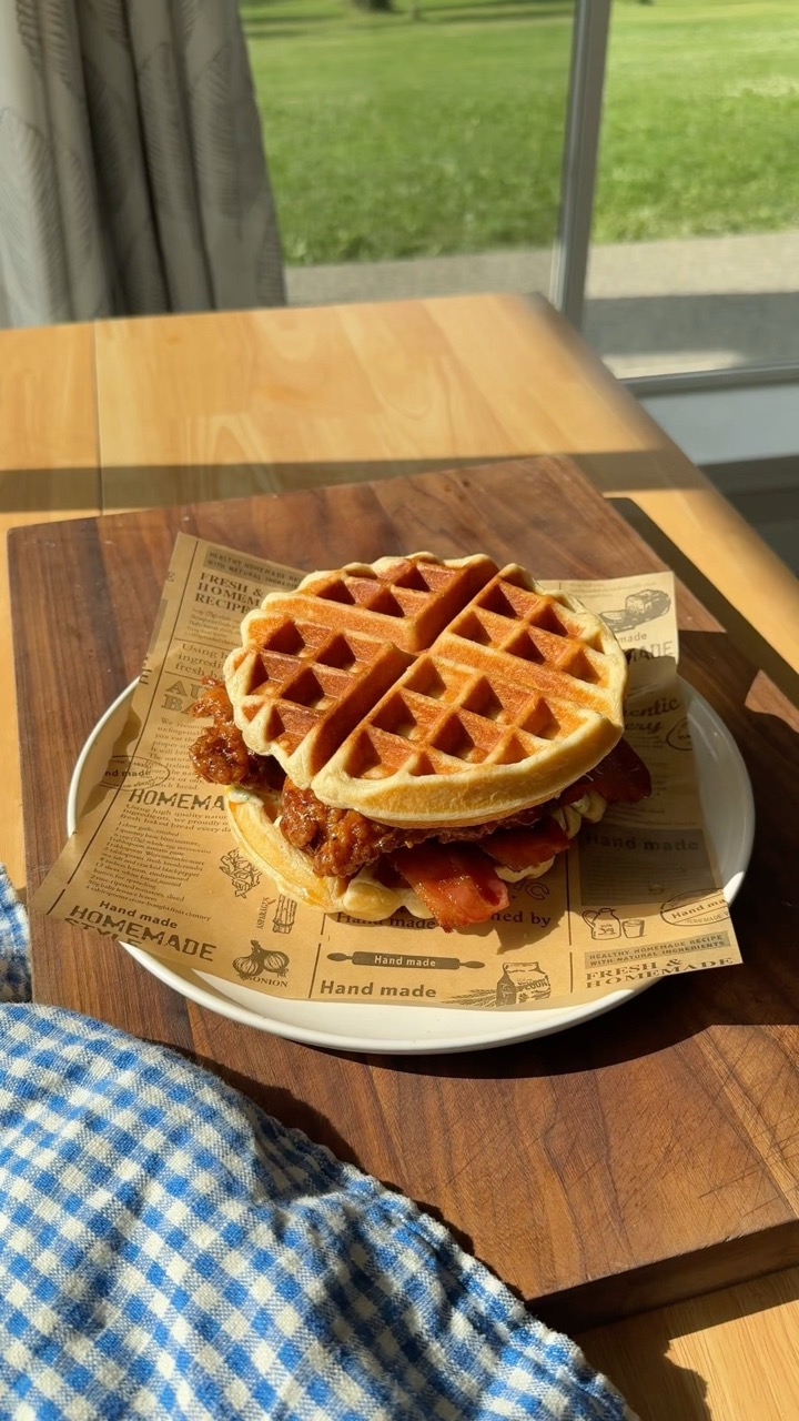 Craving an insane sandwich… #asmr # #cookingshorts #cooking #recipe #food #shorts #chicken