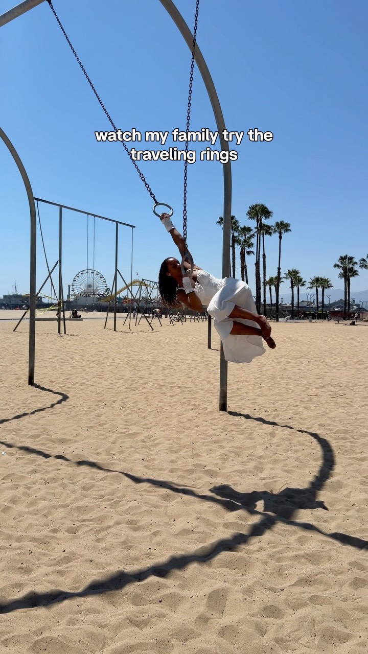 I got to bring my family to my favorite place to try my favorite thing! Would you try? 👀

#MuscleBeach #SantaMonica #TravelingRings #Family