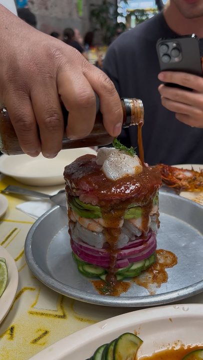 The Craziest Seafood Experience In Mexico🦞🦪🍋‍🟩🐡🇲🇽

#food 
#seafood 
#mexico