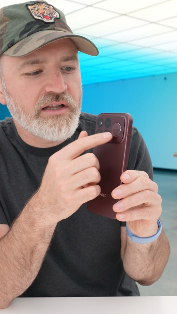 This Phone Has a Subwoofer 🔊...