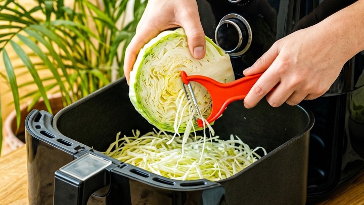 I Started Buying Cabbage EVERY WEEK After Trying These 3 AIR FRYER Recipes!